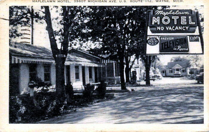 Maplelawn Motel - Postcard